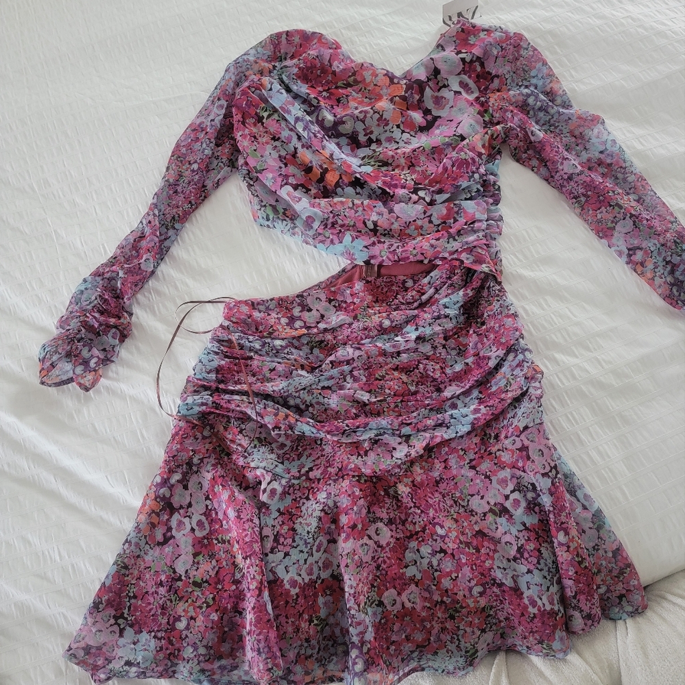 Zara dress size M beautiful brand new